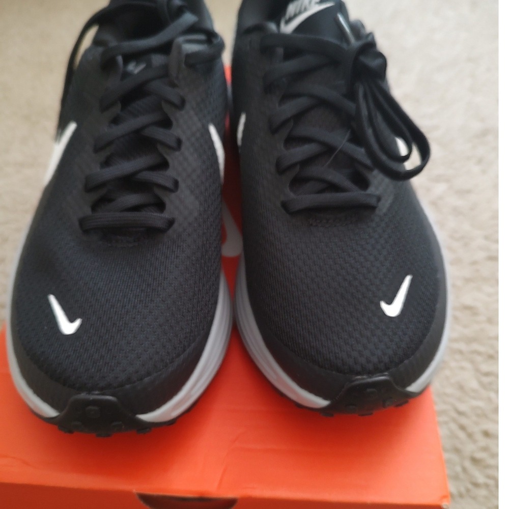 Nike Revolution 7 Mens Black White Running Shoes FB2207-001 Size 7 - Picture 6 of 7